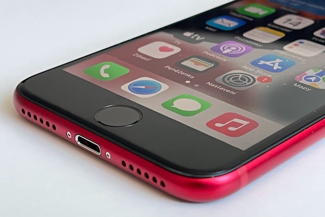 iPhone SE 2022, recenze
