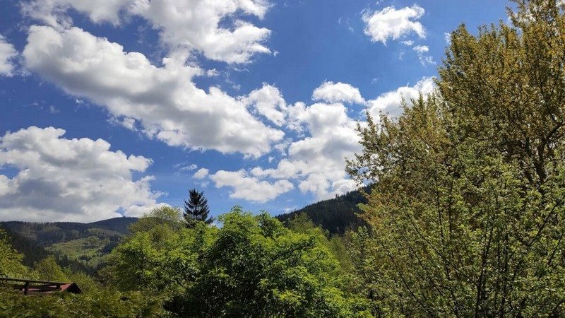 Xiaomi Mi 9, recenze, ukázkové fotografie