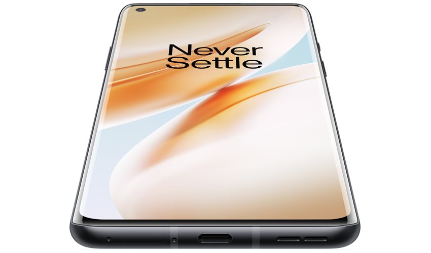 OnePlus 8 Displej