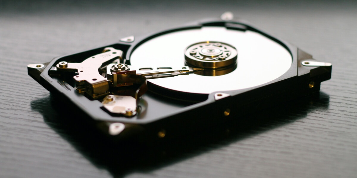 Připojení SATA přes USB, zdroj: pexels.com Připojení SATA přes USB, zdroj: pexels.com