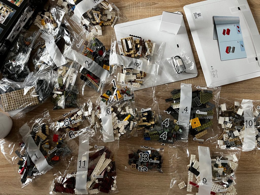LEGO Ideas Maják obsah krabice
