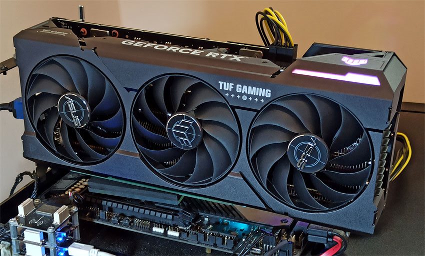 Asus TUF GeForce RTX 4070 O12G Gaming (RECENZE A TESTY) | Alza.cz