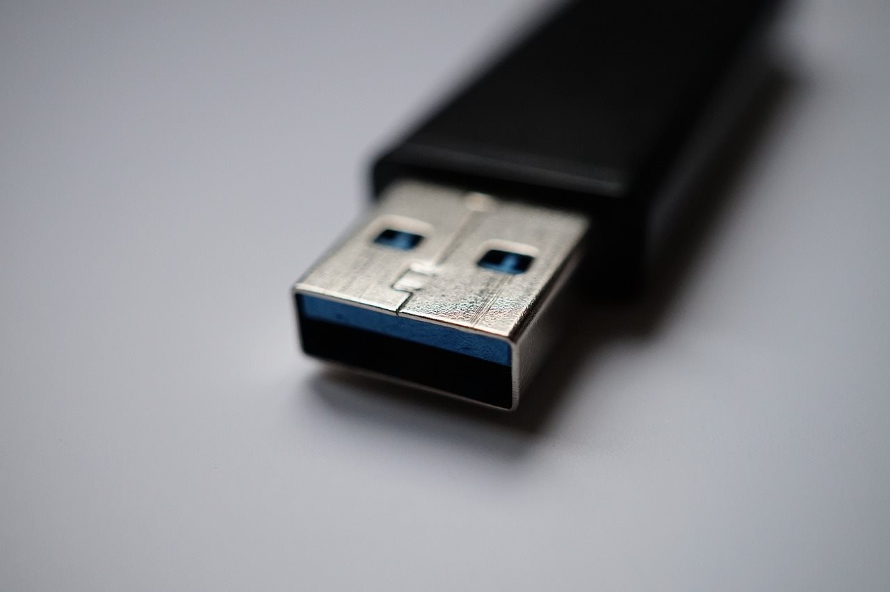 USB na základní desce