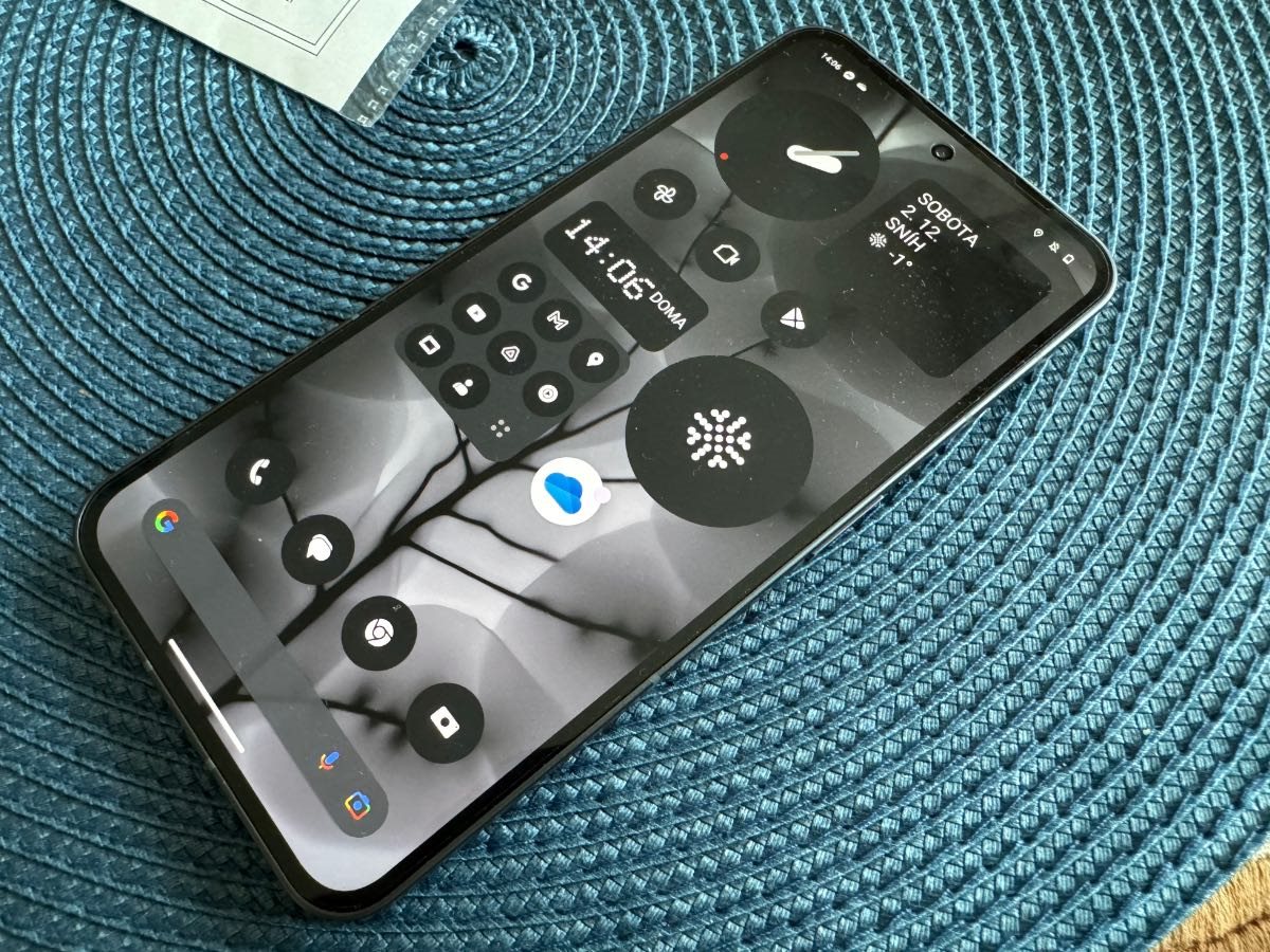 Nothing Phone Test (2): Der Licht-Elegant Leistung, Display verbessert und Kamera