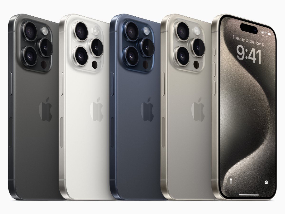 iPhone 15 Pro a 15 Pro Max, barevné varianty