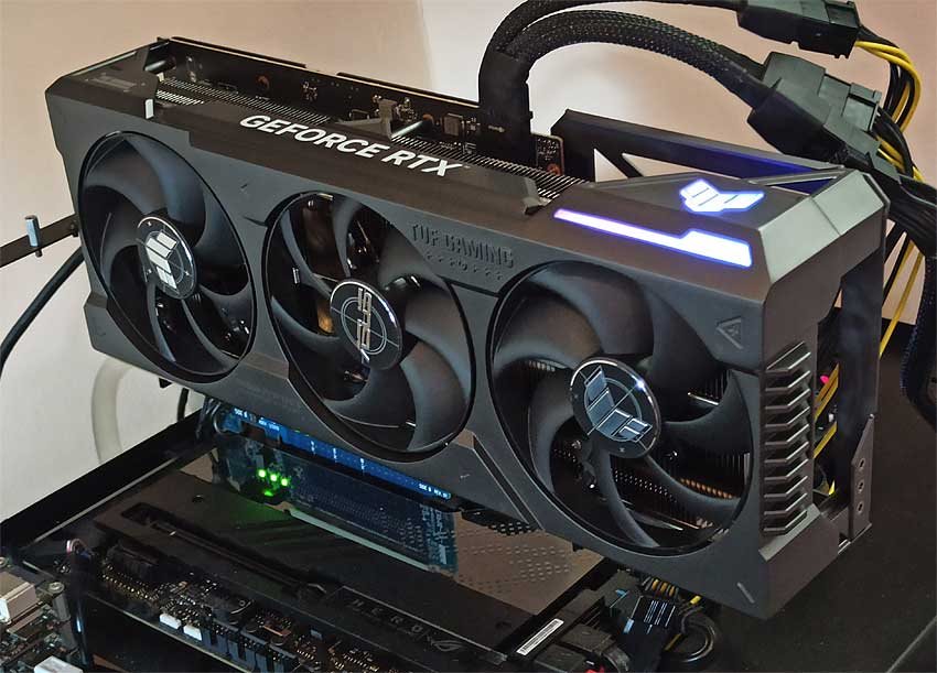 Asus TUF RTX 4080 SUPER O16G Gaming in Tests