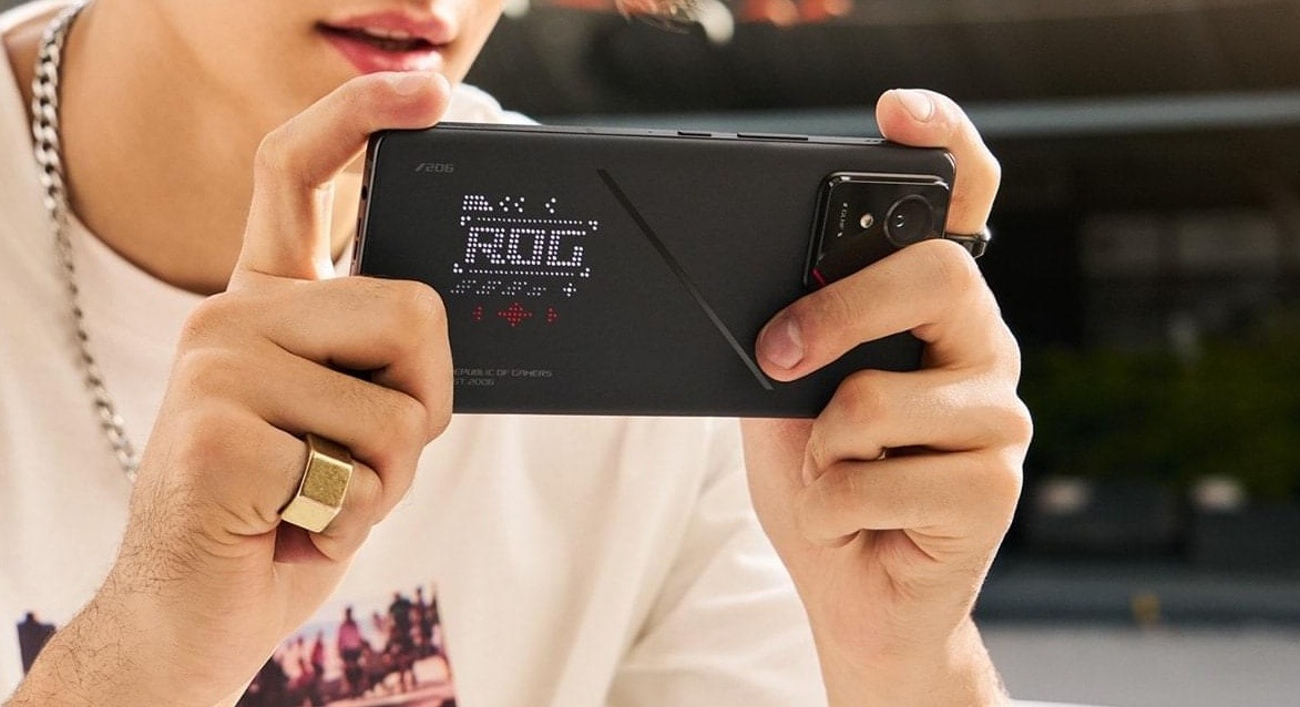iPhone 16 Pro Max, recenze, konkurence, Asus ROG Phone 9 Pro