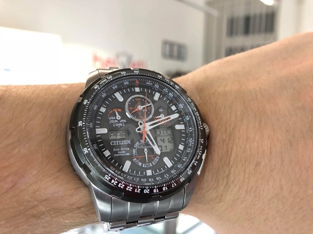 citizen promaster sky pilot