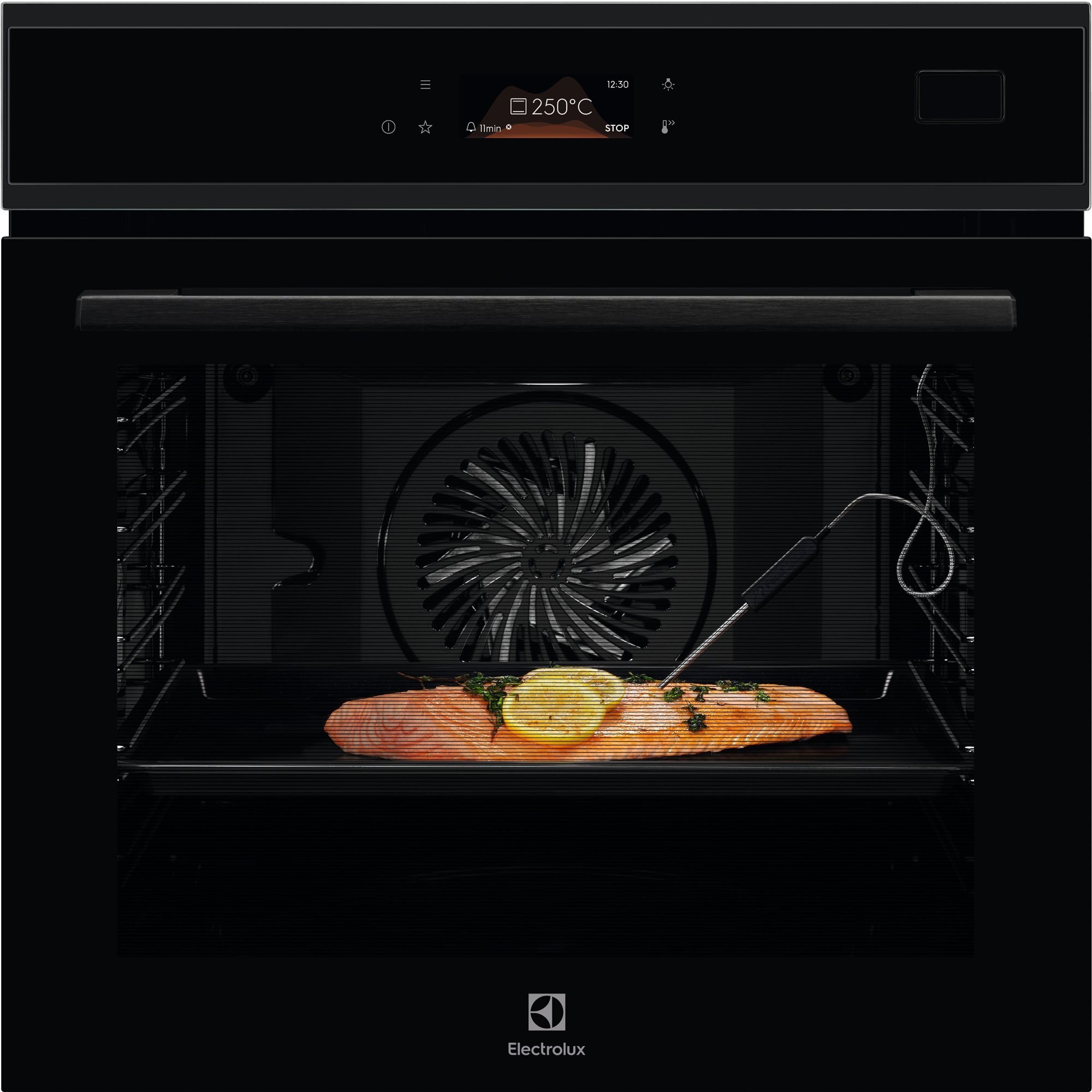 ELECTROLUX 800 SteamBoost EOB8S39H Vstavaná rúra