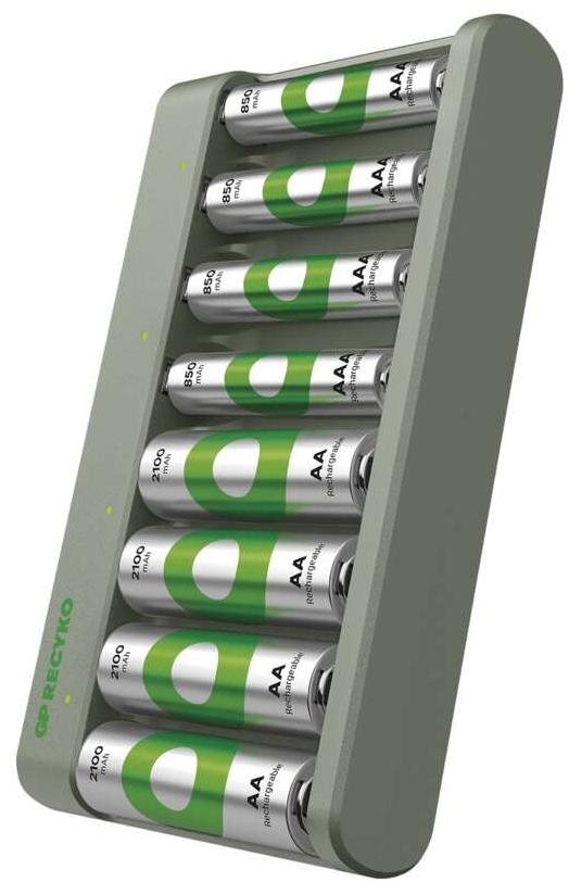 GP Eco E821 + 4× AA 2100 + 4× AAA 850 Töltő és pótakkumulátor