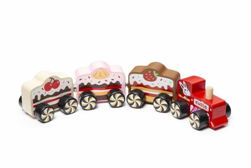 Cubika 15382 Vlak „Cakes“ – drevený vláčik s magnetmi 4 diely Vláčik