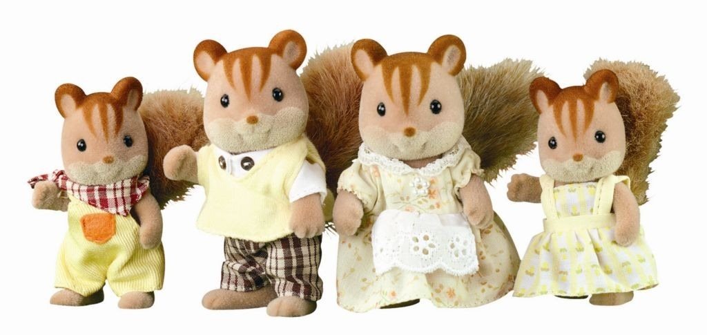 Sylvanian Families Walnut Squirrel Family Figures