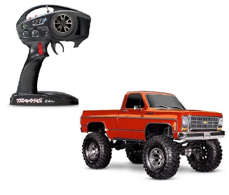 Traxxas TRX-4 Chevrolet K10 1979 TQi 1:10 RTR měděný RC auto