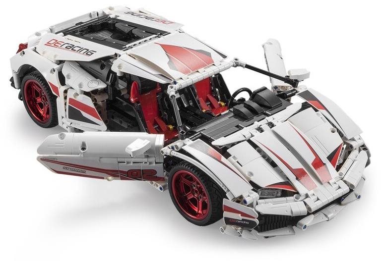 S-Idee CaDA Super-Car 610 s možnosťou motorizácie 1696 dielov RC auto