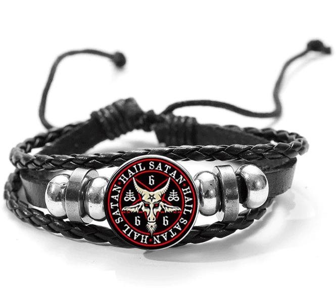 Predator Q1 Kožený náramek Satan 110-2 /V Náramek