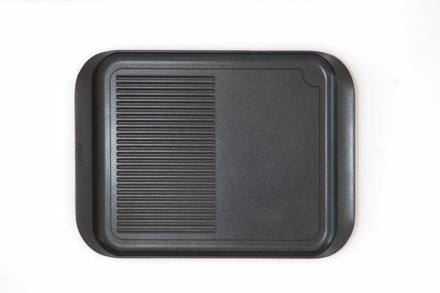Risoli BBQ grillező lap két zónával, 30 × 22,5 cm Grill lap
