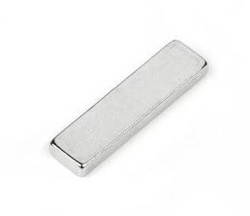 SOLLAU neodymový silný magnet hranol 20 × 6 × 2 mm 10 ks Magnet