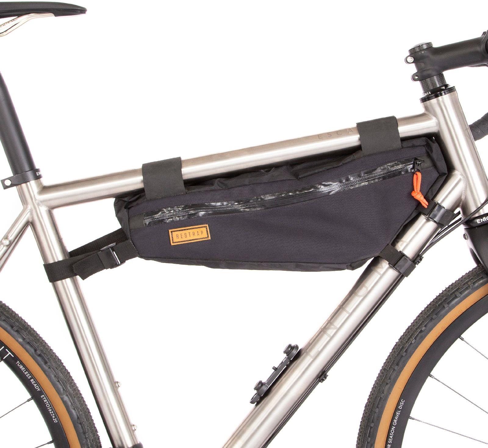 Restrap Brašna do rámu Frame bag Medium - black Brašna na kolo