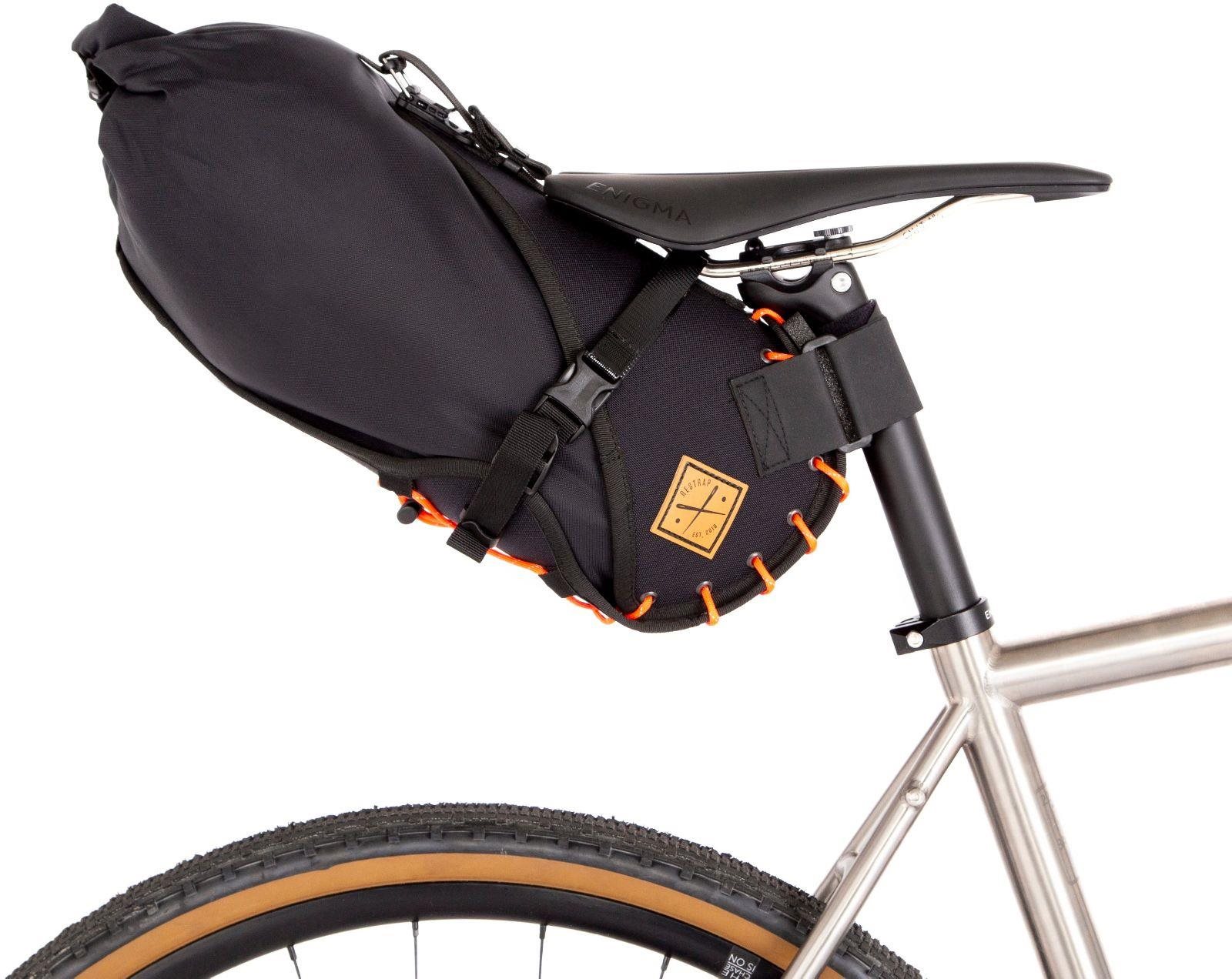 Restrap Podsedlová brašnička Saddle Bag 8 l - black / orange Brašna...