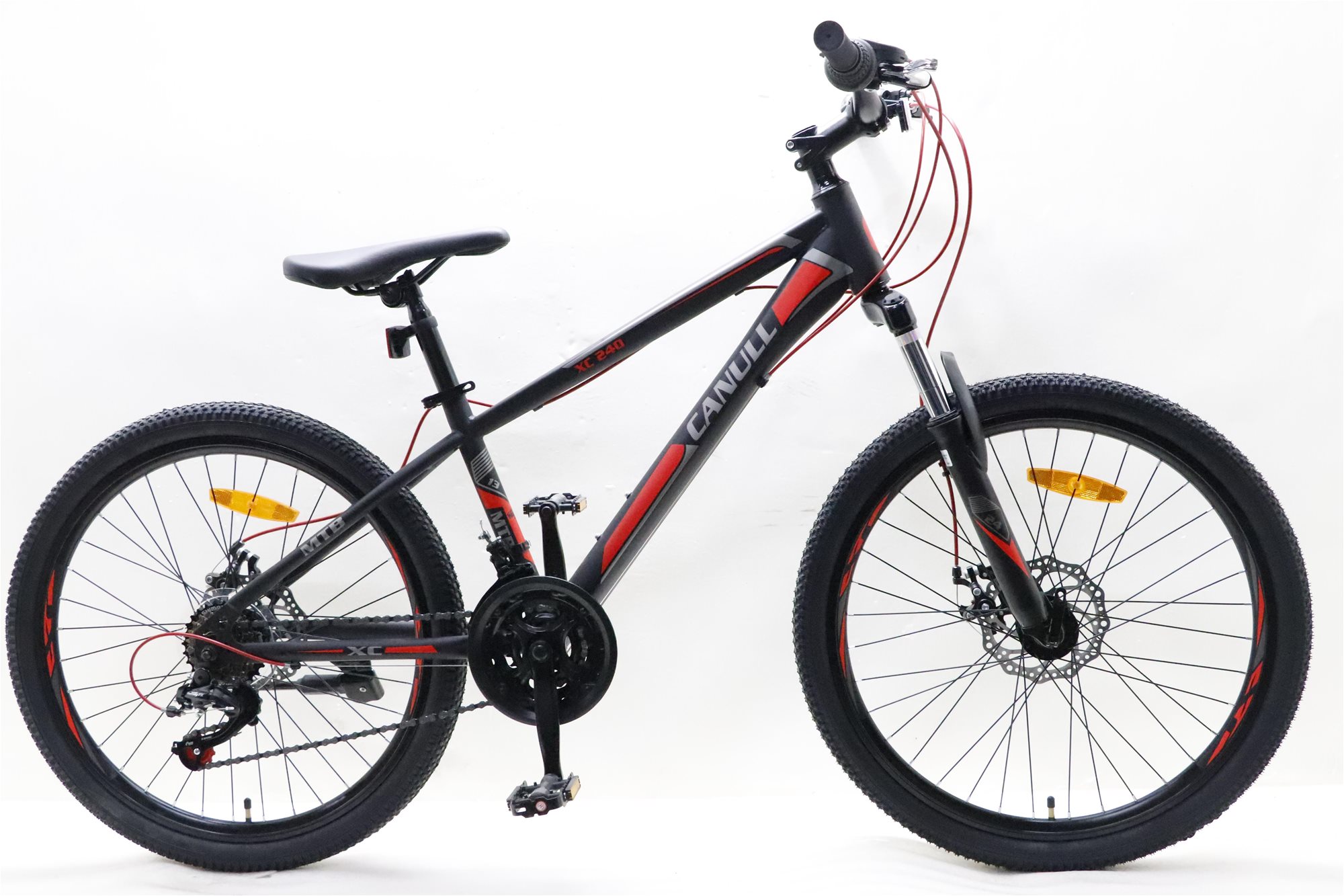 Canull XC 240 čierna/červená 24" Detský bicykel