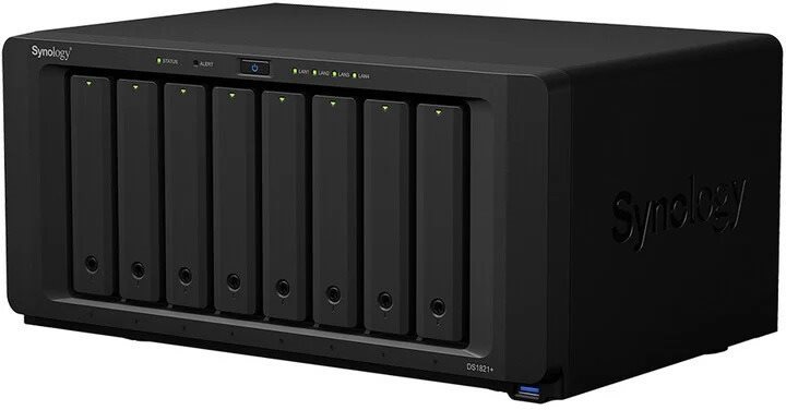 Synology DS1821+ NAS