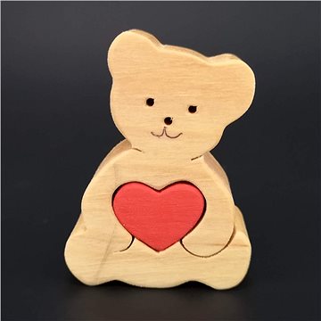 AMADEA Dřevěný medvěd se srdcem, masivní dřevo, 6x4,5x2 cm (35438-00)