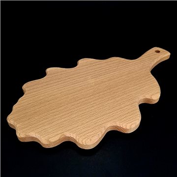 AMADEA Dřevěné prkénko ve tvaru dubového listu, masivní dřevo, 27x15,5 cm (37022-00)