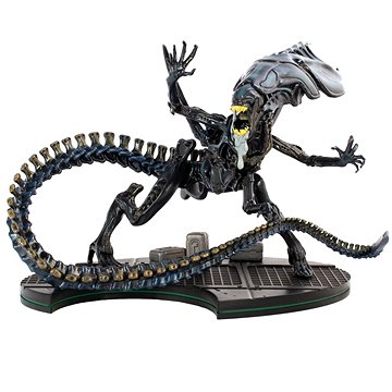 QMx: Alien - Alien Queen - figurka (812095025185)