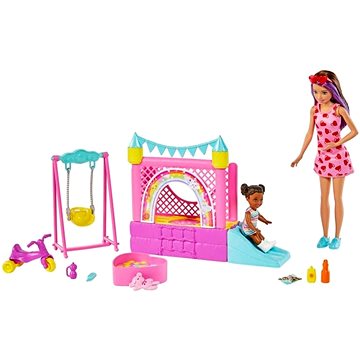 Barbie Chůva se skákacím hradem (194735062898)