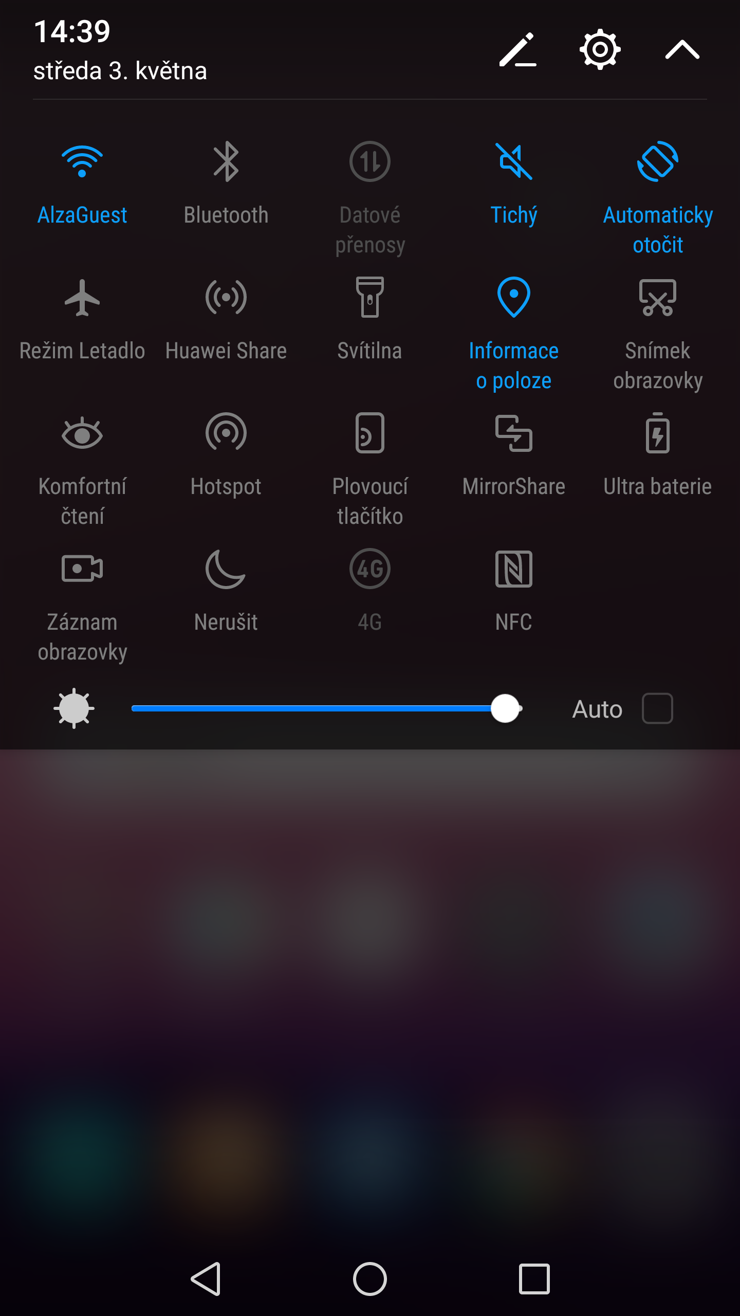 Honor 8 Pro, horní lišta