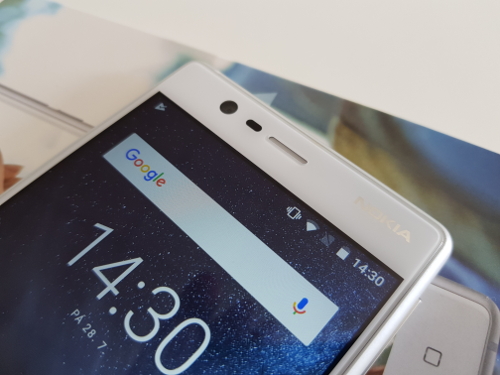 Nokia 3, přední kamera
