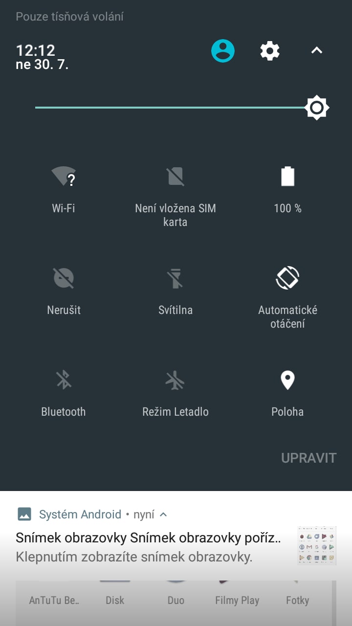 Nokia 3, screenshot, horní lišta