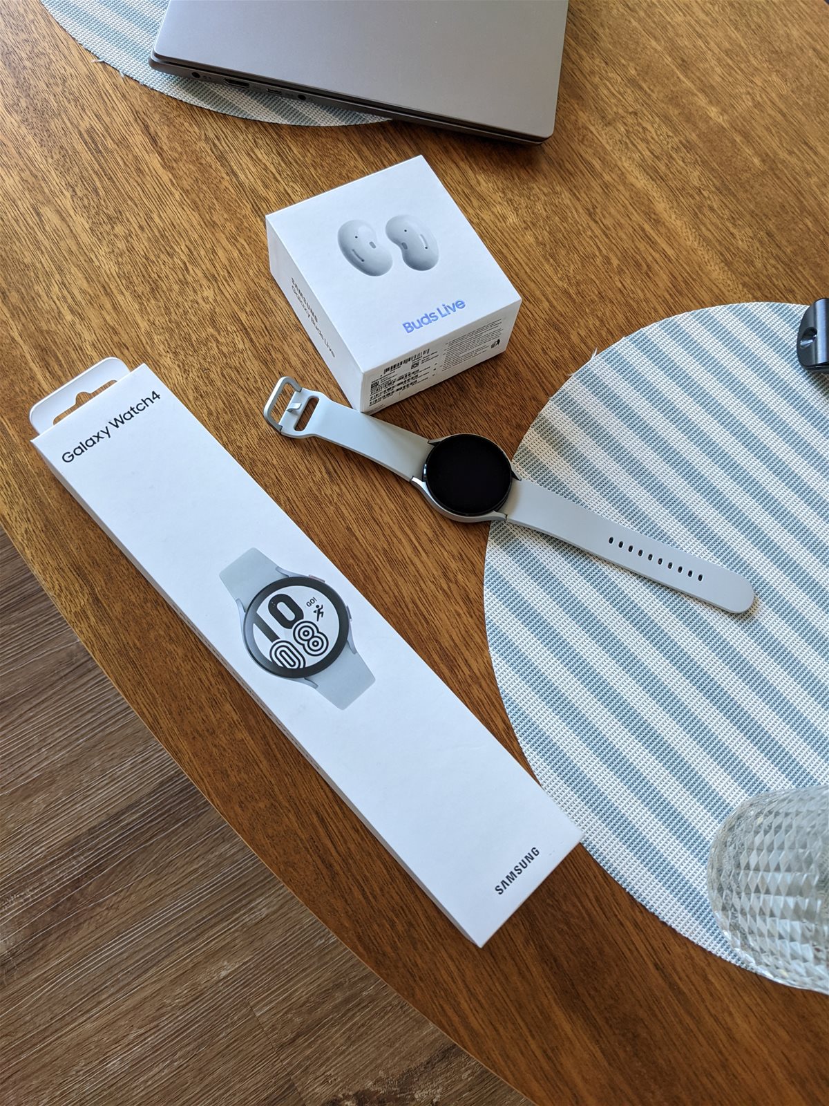 Recenze Samsung Galaxy Watch 4 44mm stříbrné Alza.cz