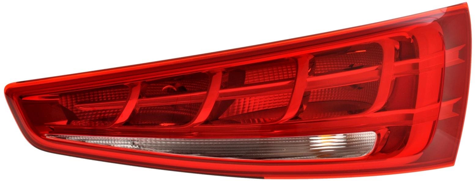 MAGNETI MARELLI AUDI Q3 6/11-14 zad. světlo komplet   P