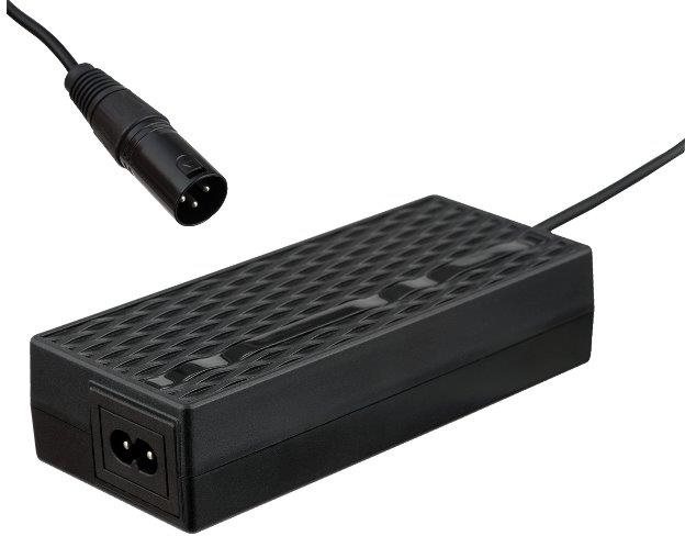 Akyga napájecí zdroj IEC C8 / Cannon (3 DIN) XLR mužský, 110W - 1m