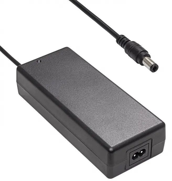 Akyga napájecí zdroj IEC C8 / DC 5.5 x 2.1 mm, 110W - 1m