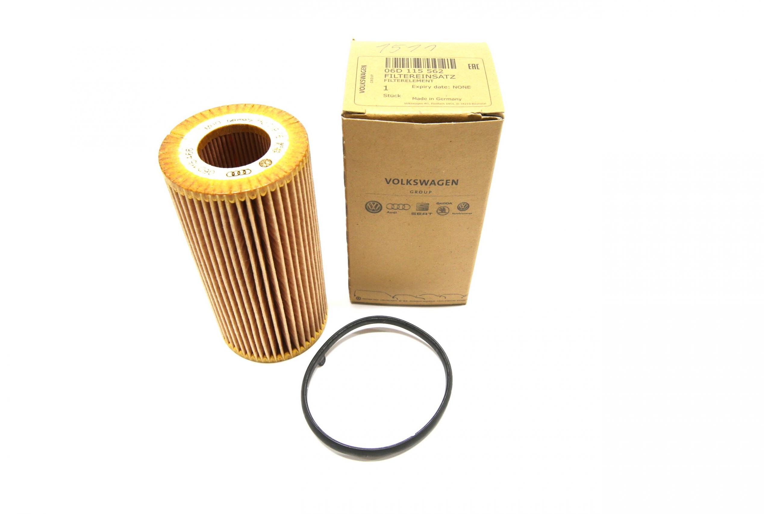 ŠKODA Nástavec filtru s těsněním 06D115562, originál