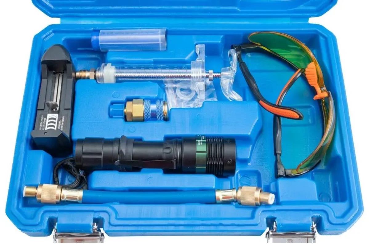 Qautros QS13134 UV lampa na kontrolu úniku chladiva z klimatizace
