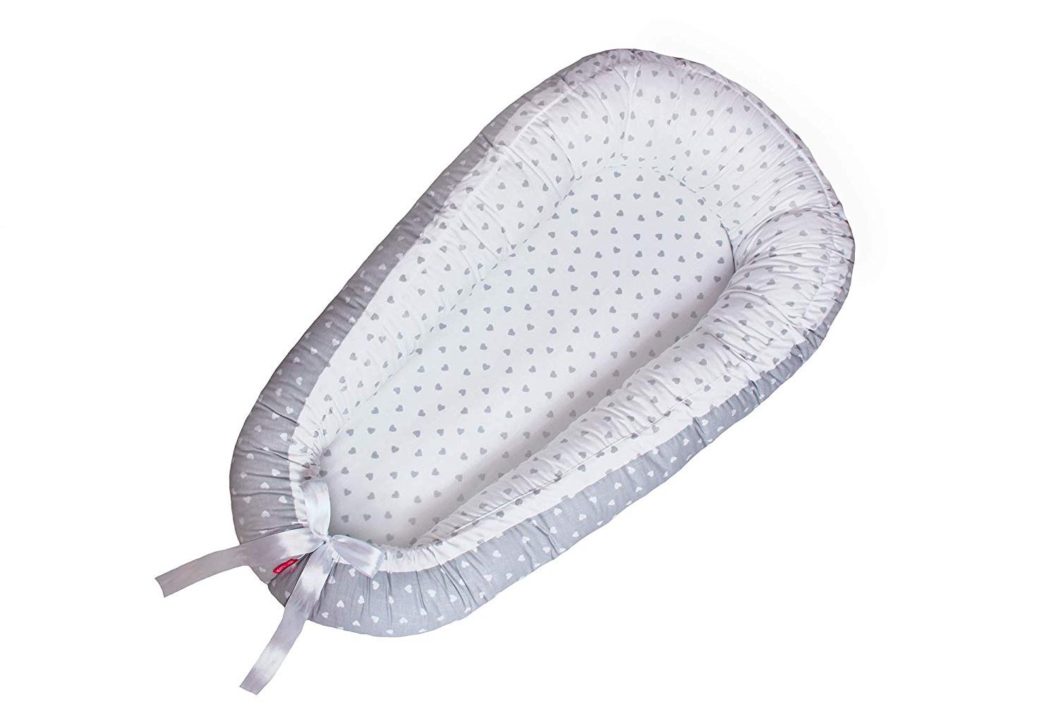 SCAMP Hnízdečko s kokosovou vložkou srdíčka - bílo-šedé