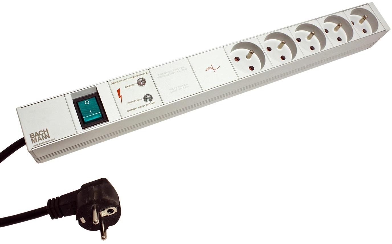 Bachmann 19'' napájecí panel 1U, 5 × zásuvka CZ, přepěť. ochrana, filtr, vypínač, šedý, 2 m