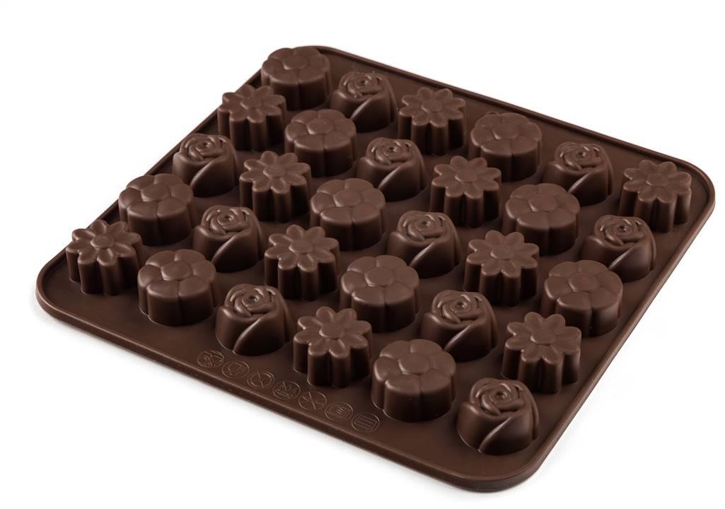 BANQUET CULINARIA Brown Formičky na čokoládu 21,4 × 20,6 cm mix tvarů, silikon