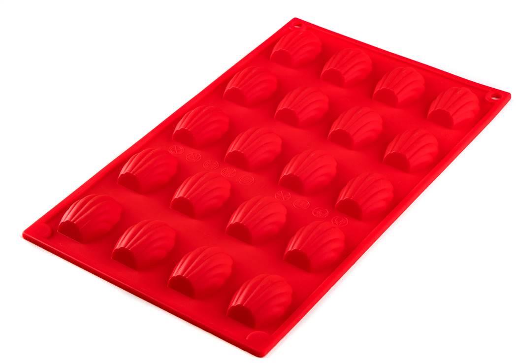 BANQUET CULINARIA Red Forma na pracny 29,5 x 17,5 x 1,2 cm červená, silikon
