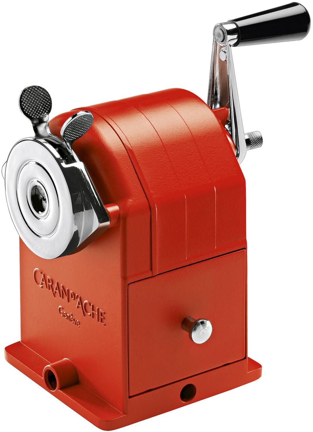 Kovové stolní ořezávátko CARAN D'ACHE červené