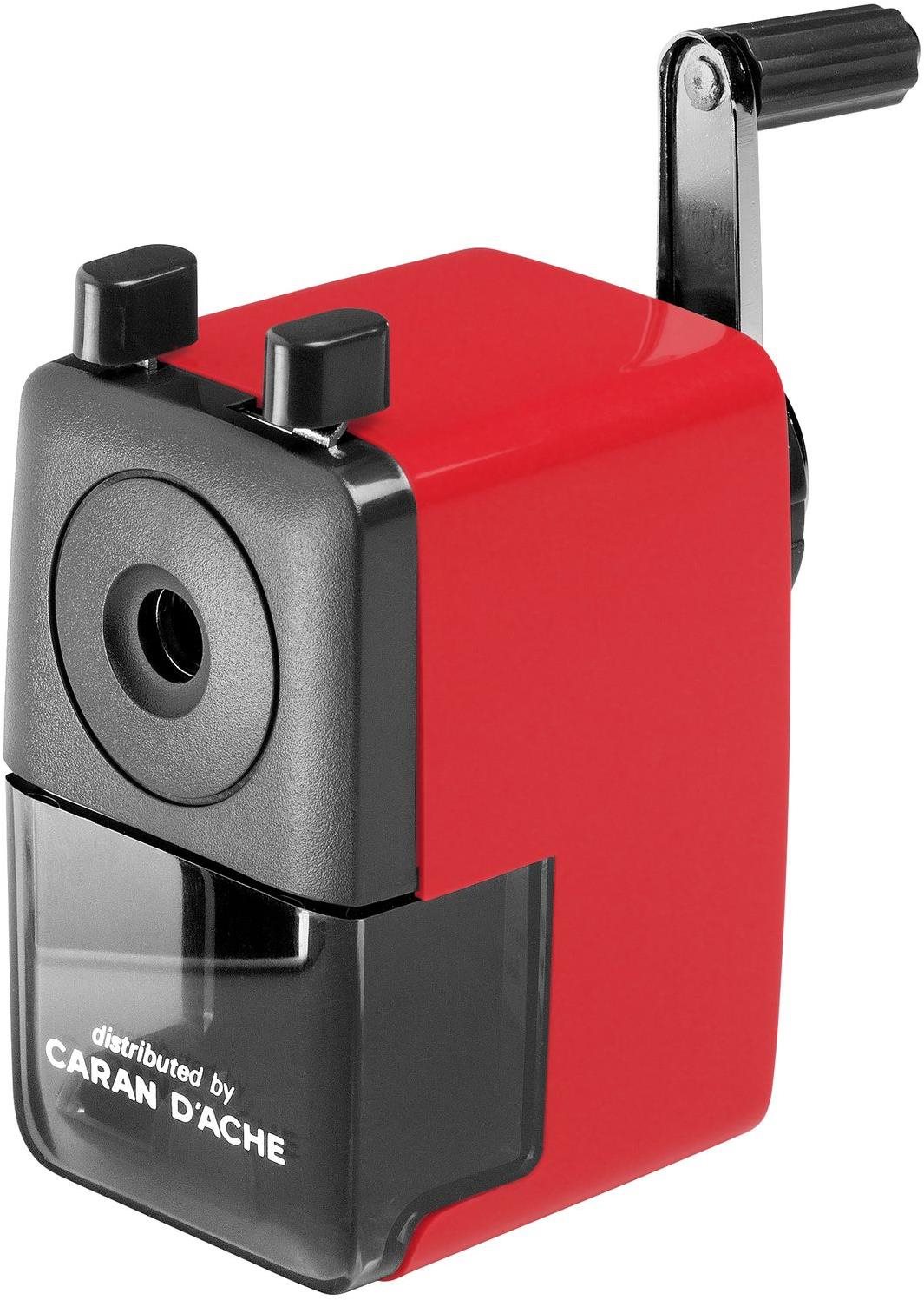 Stolní ořezávátko CARAN D'ACHE v červené barvě