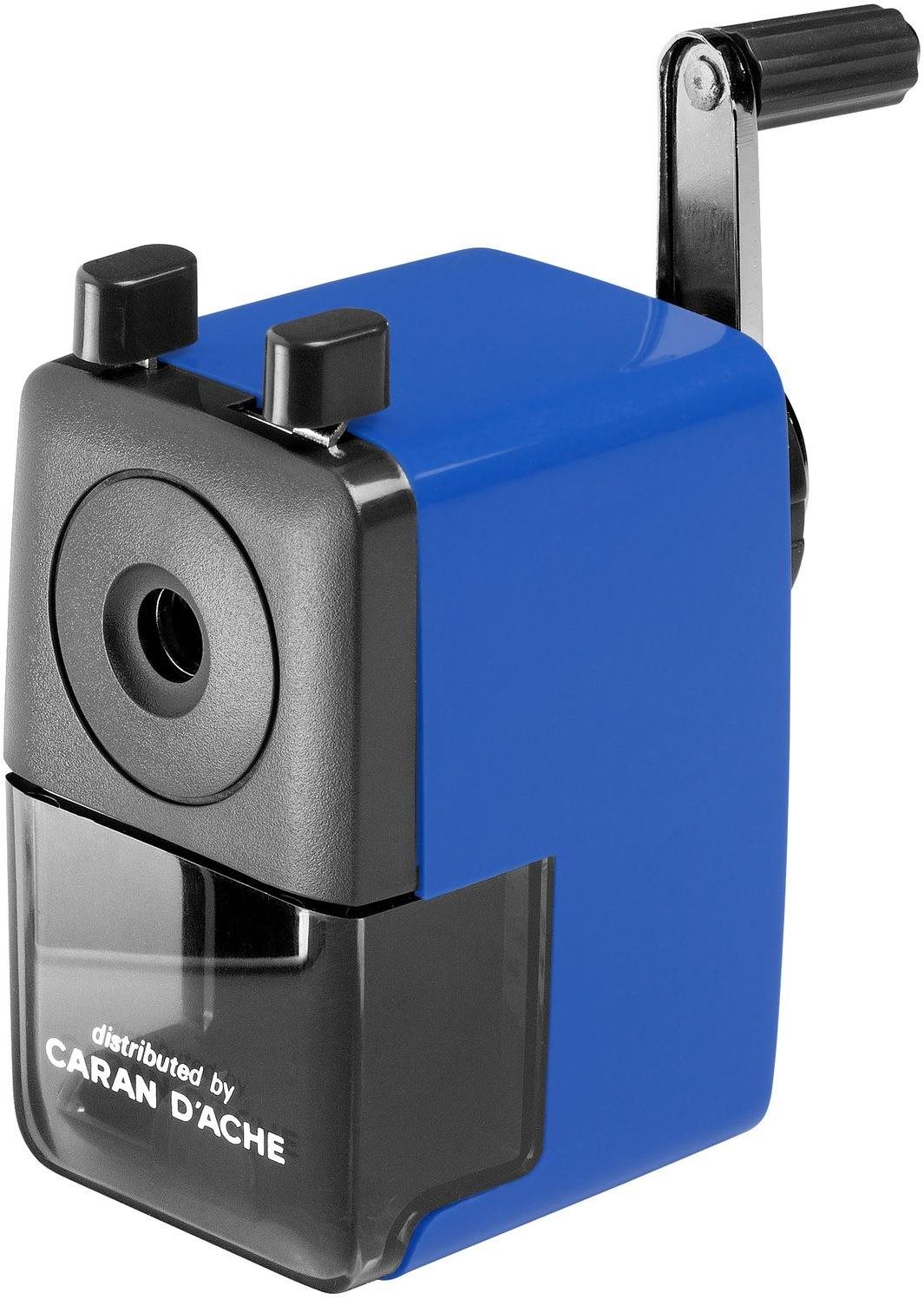 Ořezávátko CARAN D'ACHE v modré barvě