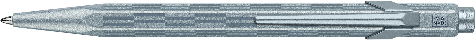 Propiska CARAN D'ACHE 849 Alpine Frost v modré barvě