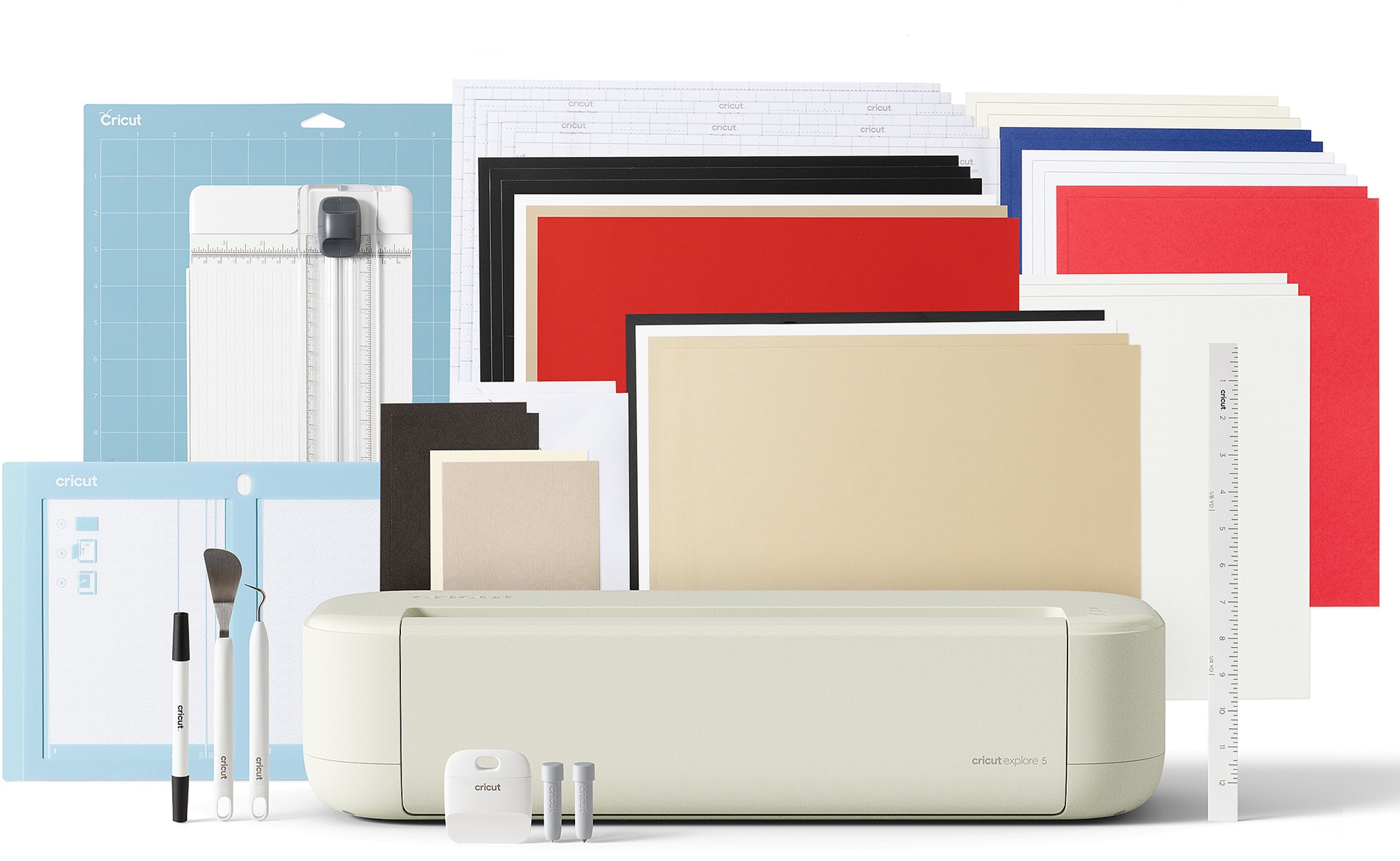 Cricut Explore 5 Essential Bundle (Cream) - řezací stroj pro kreativní projekty
