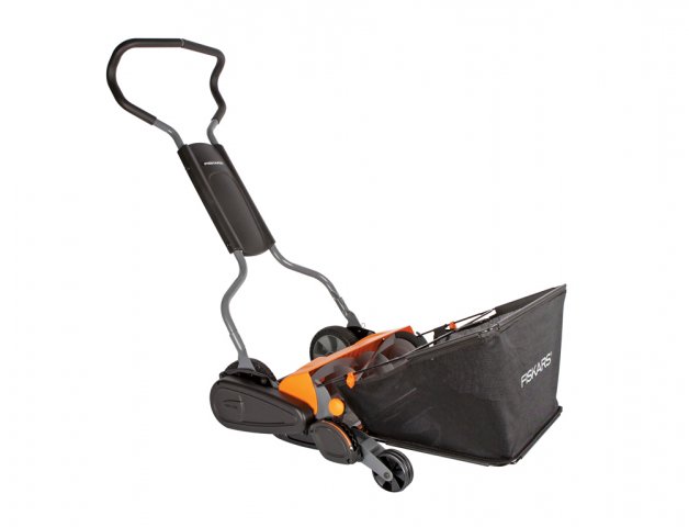 FISKARS Sekačka vřetenová Momentum se sběrným košem 1001658