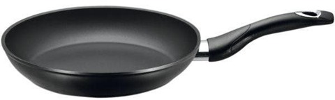 Black Induction Pánev nepřilnavá 20 cm, vhodná i pro indukci