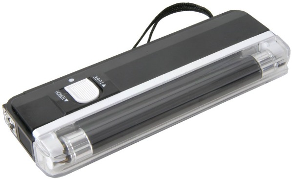 QTX BL135 Mini UV světlo pro kontrolu bankovek